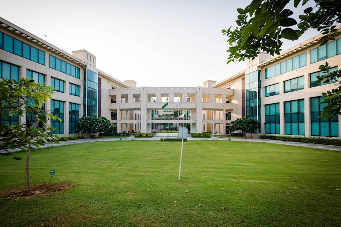 Shiv Nadar University - SNU, Greater Noida, Uttar Pradesh: About Us, Courses, Eligibility, Fees, Admission, Ranking, Syllabus, Placement 2024