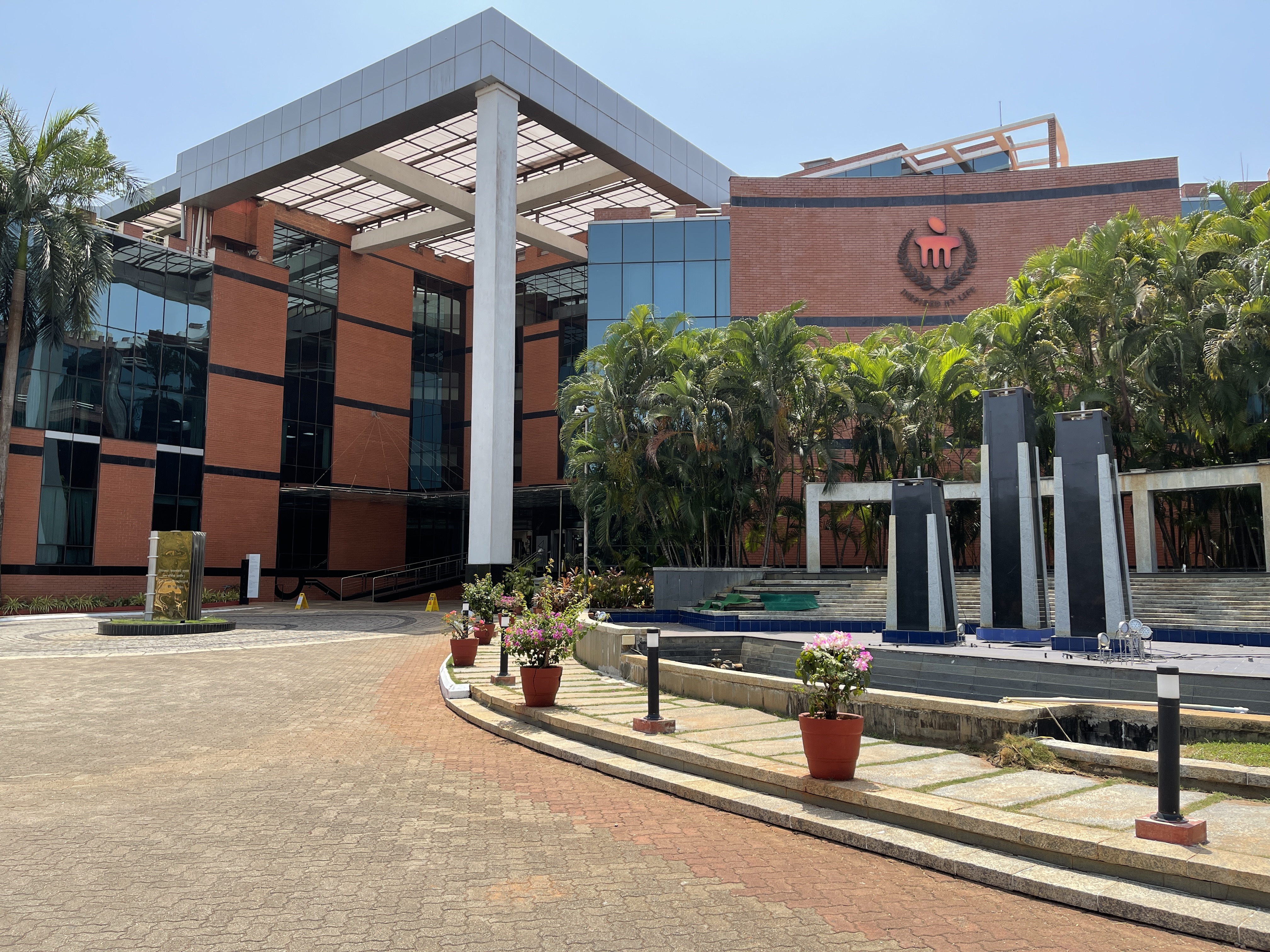 Manipal Academy of Higher Education - MAHE, Udupi, Karnataka: About Us, Courses, Eligibility, Fees, Admission, Ranking, Syllabus, Placement 2024
