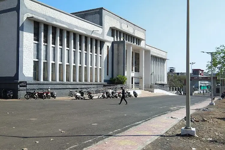 Dr. Hari Singh Gour University - DHSGU, Sagar, Madhya Pradesh: About Us, Courses, Eligibility, Fees, Admission, Ranking, Syllabus, Placement 2024